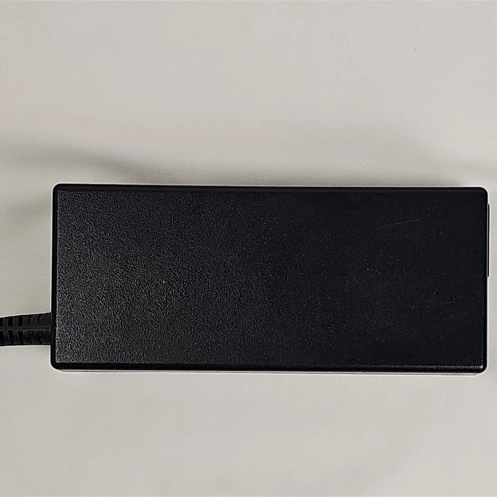 HP 120W AC Adapter 619484-001 PPP016L-E 18.5V 6.5A OEM w Power Cord